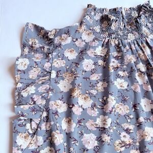 EE Some Ruffled Top Women M 8 10 Blue Floral Cap Sleeve‎ Shell Boutique Office